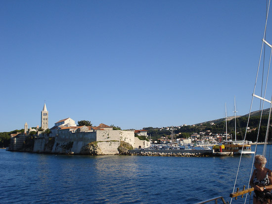 69 Letzter Blick auf Rab, es Geht Richtung Kornaten