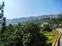 020 in Batomalj kommen wir wieder ins Tal