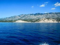 055 und fahren zum Fjord Zavratnica am Festland