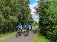 058 auf der schoenen Bahntrasse