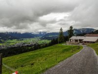 046 mit Blick nach St. Johann in Tirol