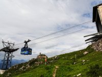 107 die Hornbahn geht bis 20 m unter dem Gipfel