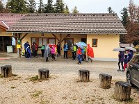 002 wir suchen ein trockenes Plaetzchen