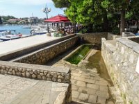 067 am Hafen die Waschmaschiene in frueheren Zeiten