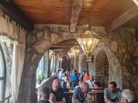 071 Weinverkostung, der Wein schmeckt nich jedem