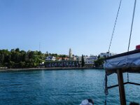 076 Blick zu unserem Hotel